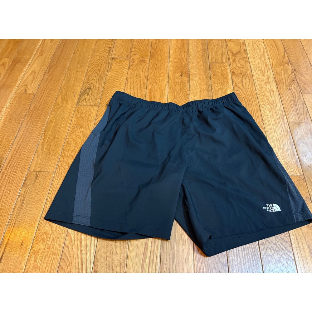 The North Face Mens Black FlashDry Athletic Training Shorts XL Regular 7 Inseam